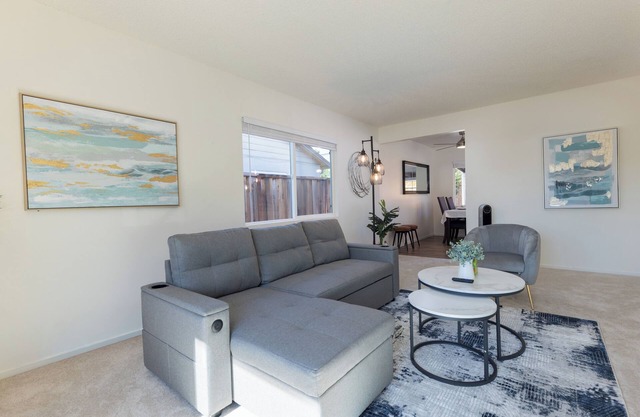Fantastic 4-bedroom house with AC in San Jose