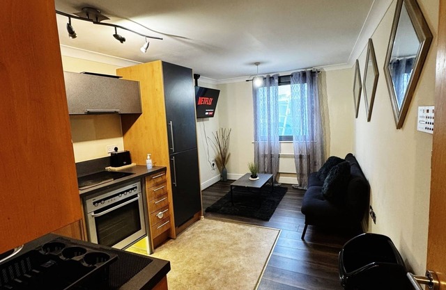 Fantastic apartment with WiFi in vibrant Birmingham