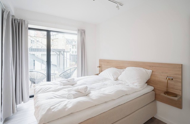 Fantastic apartment w/private terrace - 161