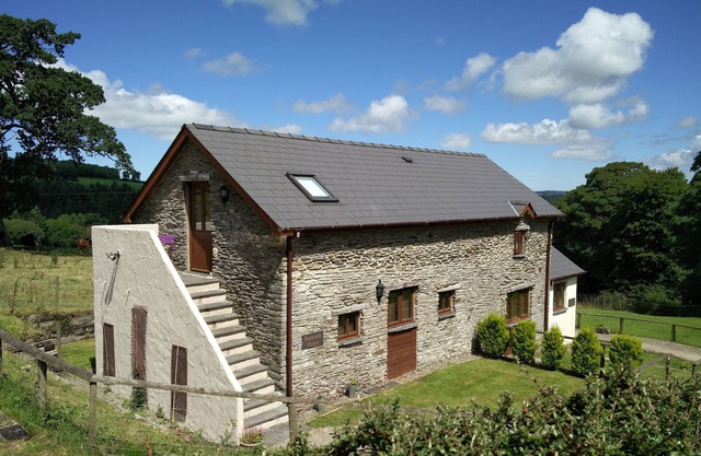 Fantastic couples escape to the country. Close to the coast in peaceful location