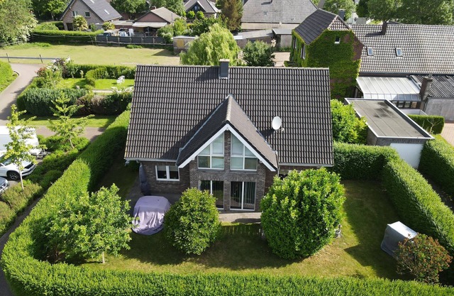 Fantastic holiday home on the left Lower Rhine between the Rhine and Wisseler See