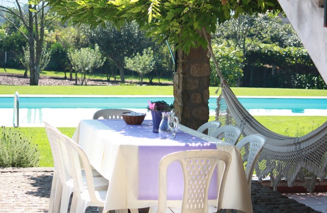 Fantastic holiday villa with pool, near the course and the beach.