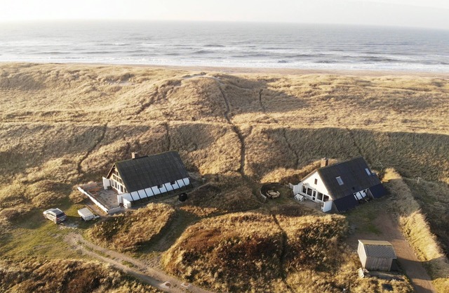 Fantastic! House Bassekrej is situated in the dunes on the wide sandy beach.