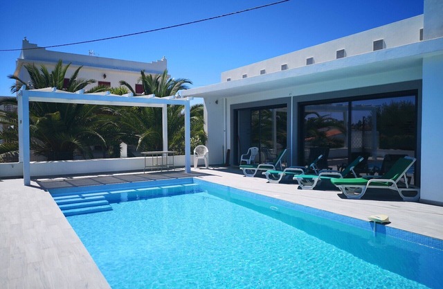 Fantastic House: ideal for 2 couples and their children, ideal for telework