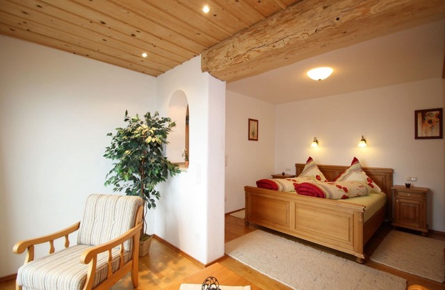 Fantastic mountain panorama * 82 sqm, 5-star spa apartment with south-east-facing terrace