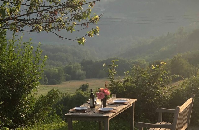 Fantastic quiet and spacious apartment with garden, overlooking the Monviso mountain