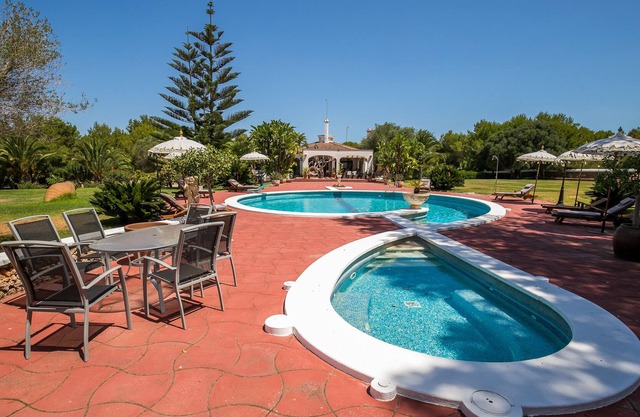 Fantastic “Villa es Pinar” with Air Conditioning, Pool, Jacuzzi, Terraces & WiFi; Parking Available