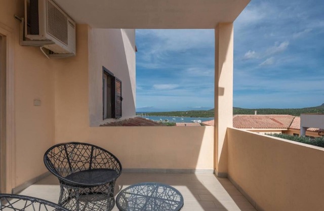fantastico Baia de Bahas Residence 1 Bedroom Premium sleeps 4 and child