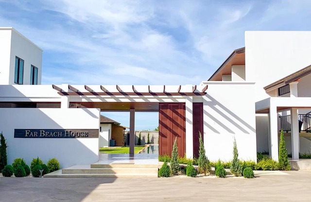 Far Beach House, Cha-am