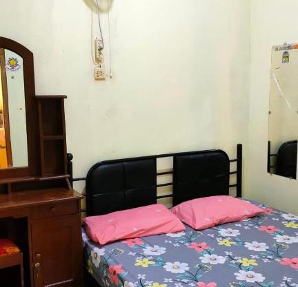 Farah Homestay