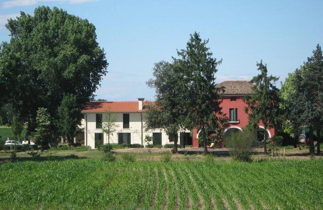 Farm Holidays on the 'Delta Po'