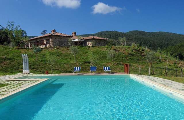 Farmhouse Passignano near Lake Trasimeno