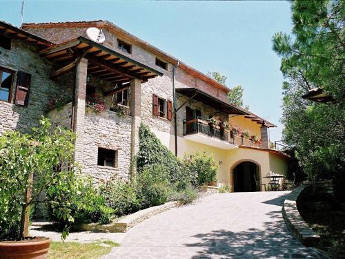 Farmhouse in Umbria near Palazzo Bourbon