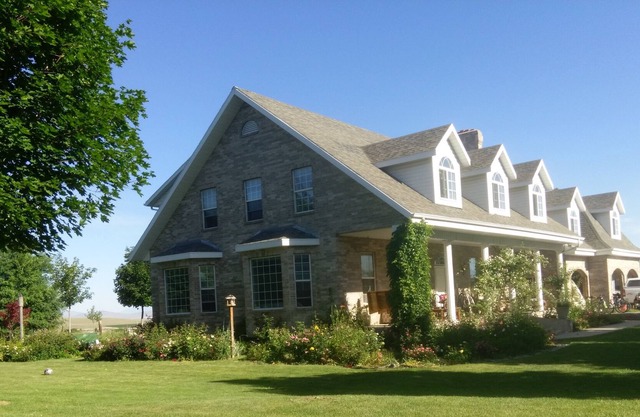 Farmhouse B & B on the Ranch