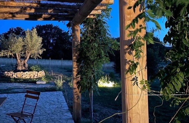 Farmhouse immersed in the countryside just a few minutes from the town of Attigliano