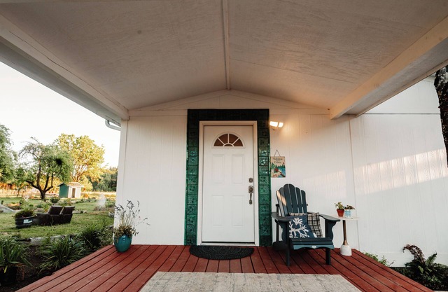 Farmhouse in 84 acres Land at Cornelius/Hillsboro