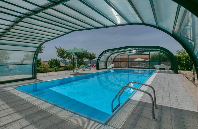 Farmhouse in Apecchio with Panoramic Views