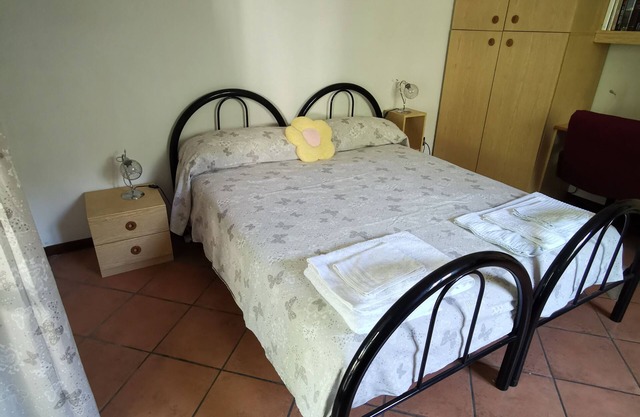 Farmhouse in green Umbria for families with children and pets.