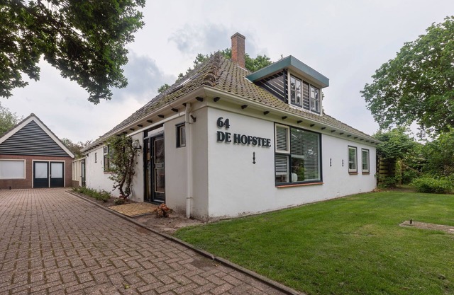 Farmhouse in North Holland near Beaches