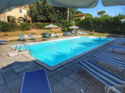 Farmhouse in Umbria near Lake Trasimeno