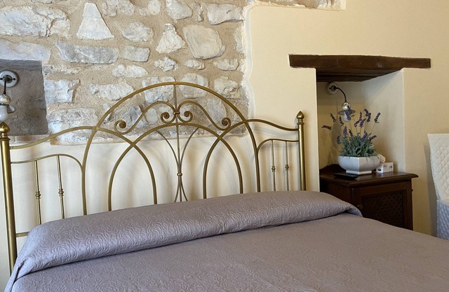 Farmhouse Palazzo Del Papa Lavender