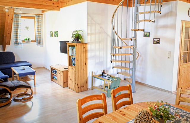 Farmhouse 'Weißtanne' with Mountain View, Private Terrace and Wi-Fi
