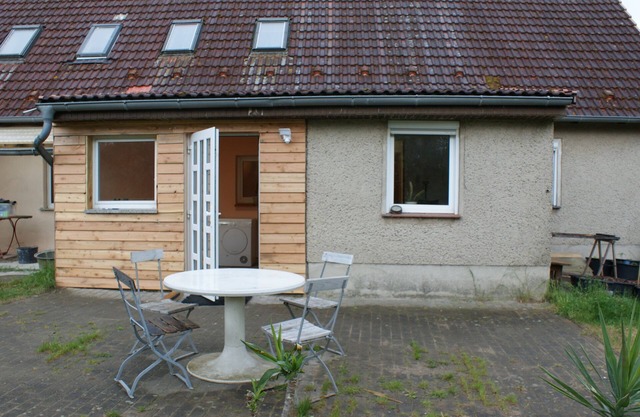 Farmhouse with large garden in the immediate vicinity of Lake Tollensesee