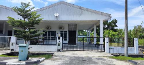Farwis Homestay