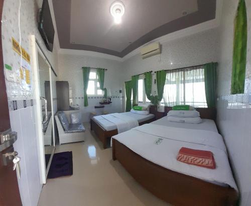 Fathin Hotel Bawean Syariah