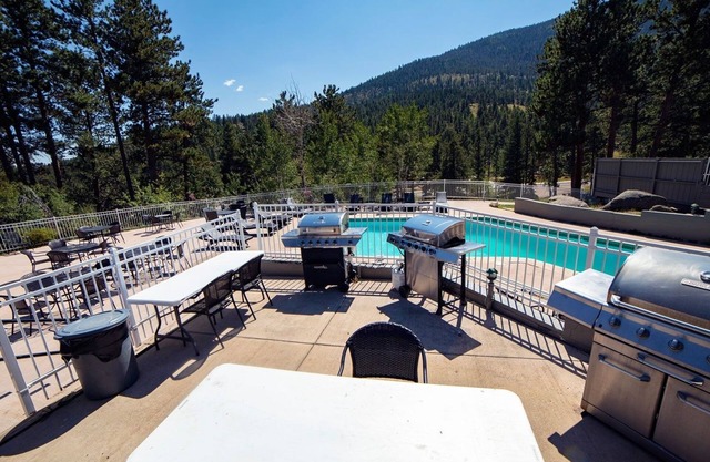 Fawn Valley Inn: 226 1 Bedroom Condo