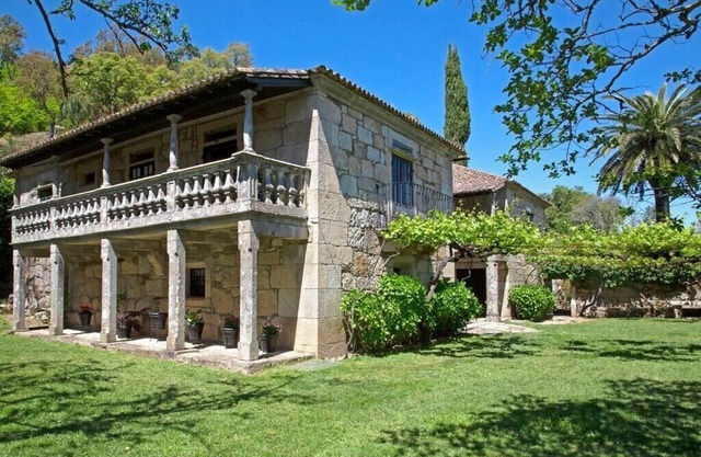 Fee4Me O' Pepito 1743 Abbot's House