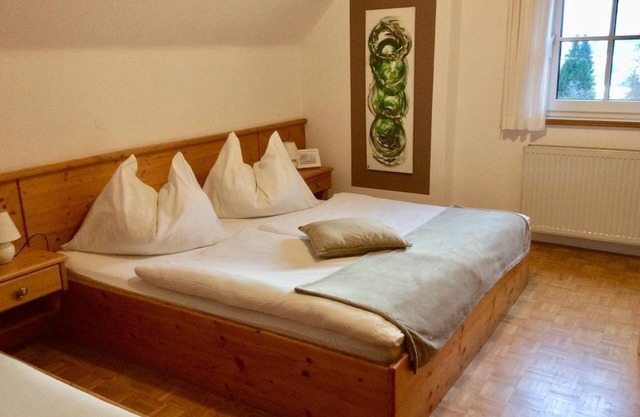 Feel-good room with mountain view - Wohlfühlpension Kreischberg