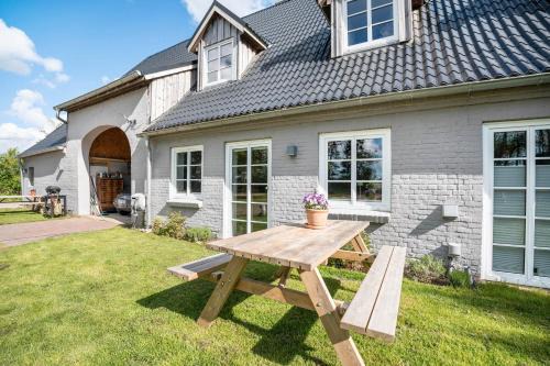 Fehrsland 1