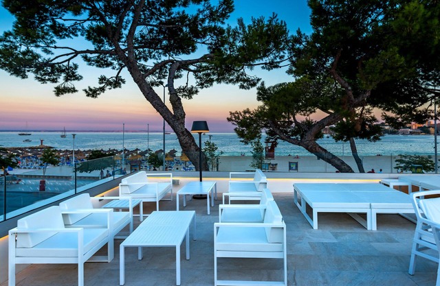 FERGUS Style Palmanova - Adults Only