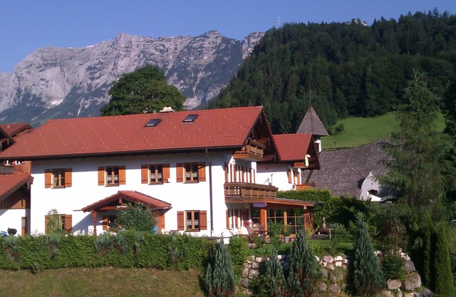 Ferienwohnung, 1-4 Personen, 58 qm,Dusche/WC,2 Balkone, TV, WLAN,1 Schlafzimmer/1 Wohnschlafzimmer,Dachgeschoss,Nichtraucher