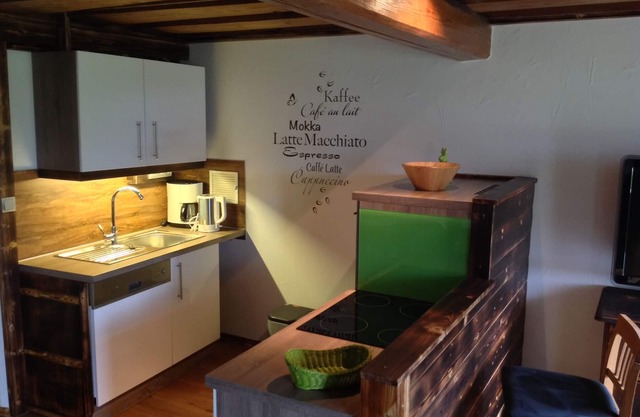 Ferienwohnung Watzmann, 1-4 Personen, 74 qm, Dusche/WC, Balkon, TV, W-LAN, Safe, 2 Schlafzimmer, Nichtraucher