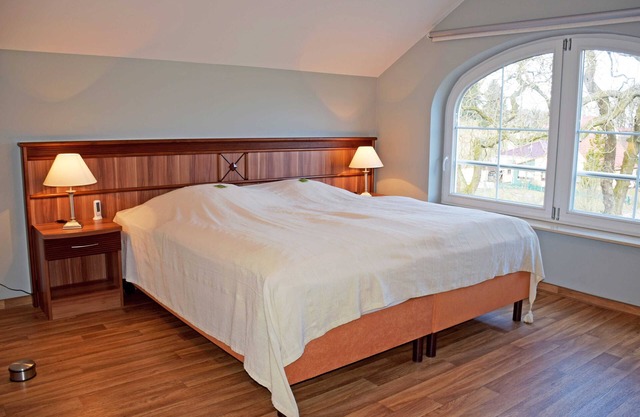 Ferienappartement Polarstern mit Kamin - Manor house apartment with fireplace, outdoor pool