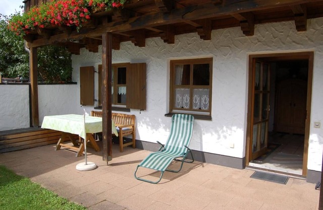 Feriendomizil in unberührter Natur, separater Eingang und Terrasse