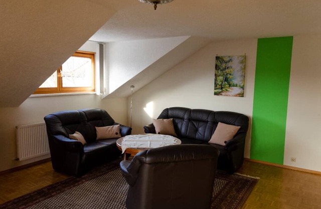 Feriendomizil zum Wohlfühlen. Massage- und Kosmetikstudio im Haus.