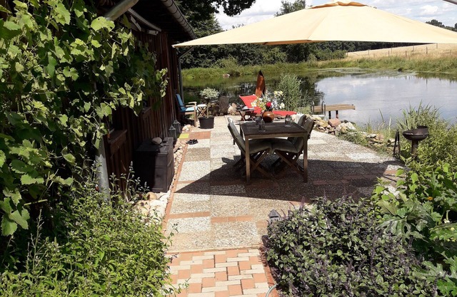 Ferienhütte am Privatsee, Fischen, Schwimmen, Reiten, Wandern und Radeln