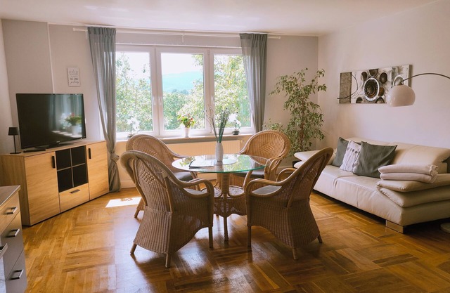 Ferienhaus am Rehberg first floor apartment with private terrace