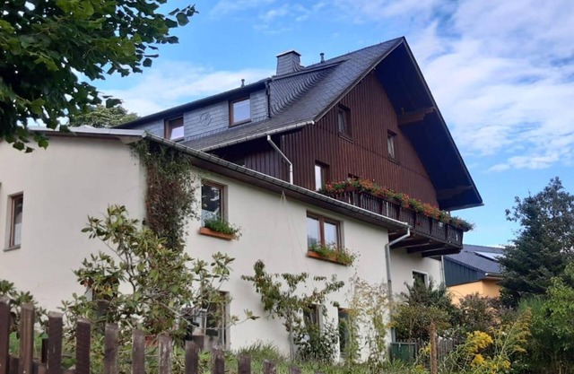 Ferienhaus Andrea Höcherl - Gemütliches Ferienhaus mit Garten