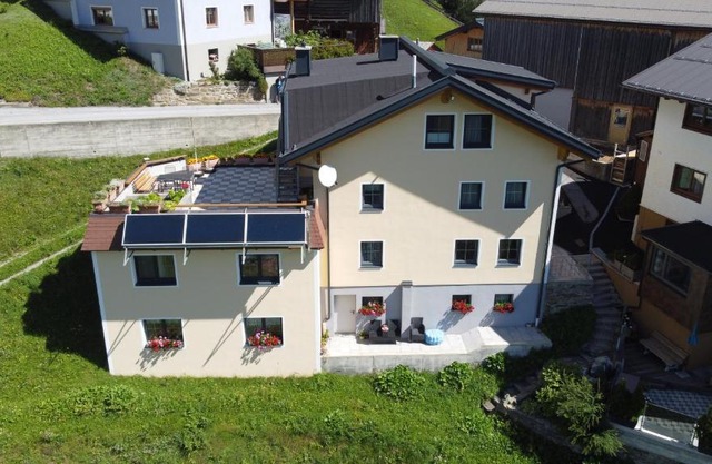 Ferienhaus Bergblick Kappl, nur 17 Minuten vom Skigebiet Ischgl entfernt