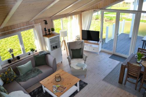 Ferienhaus "Deichglück" direkt an der Nordsee