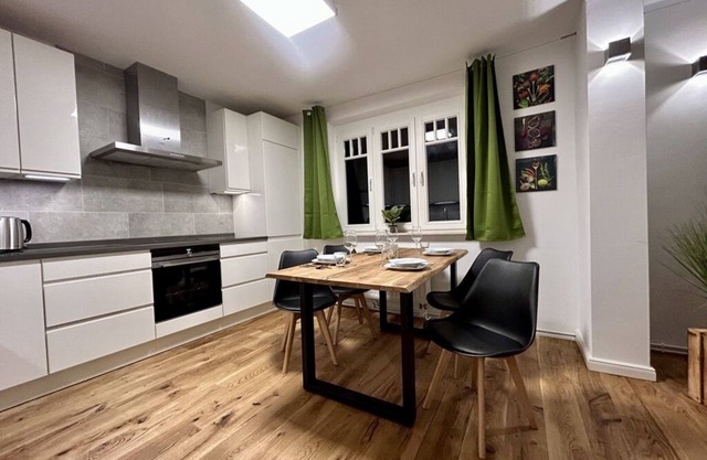 Ferienhaus im Grünen mit Kamin