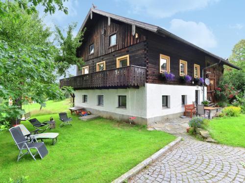 Ferienhaus in Bayern mit Waldblick