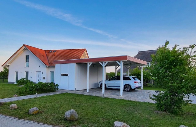 Ferienhaus Meerfreude - Modernes Ferienhaus mit Kamin, Garten und Eigener Sauna - Ferienhaus