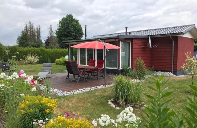 Ferienhaus mit Sauna und großem Garten, Hunde willkommen