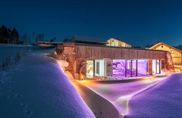 Ferienhaus mit Whirlwanne und Sauna