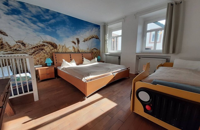 Ferienhaus Rodershausen, 320qm, 14 Schlafzimmer, max. 30 Personen